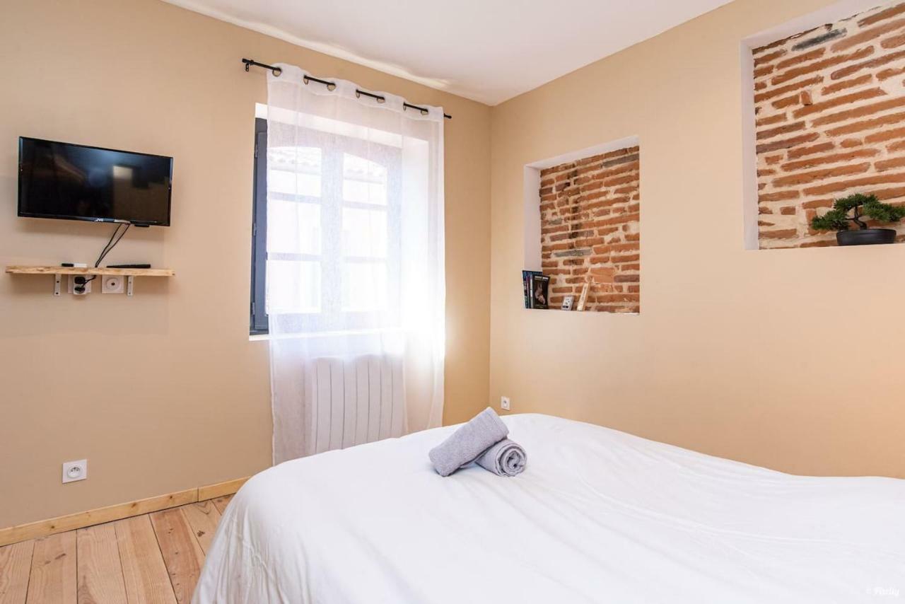 Immeuble Hyper Centre Apartment Montauban Luaran gambar
